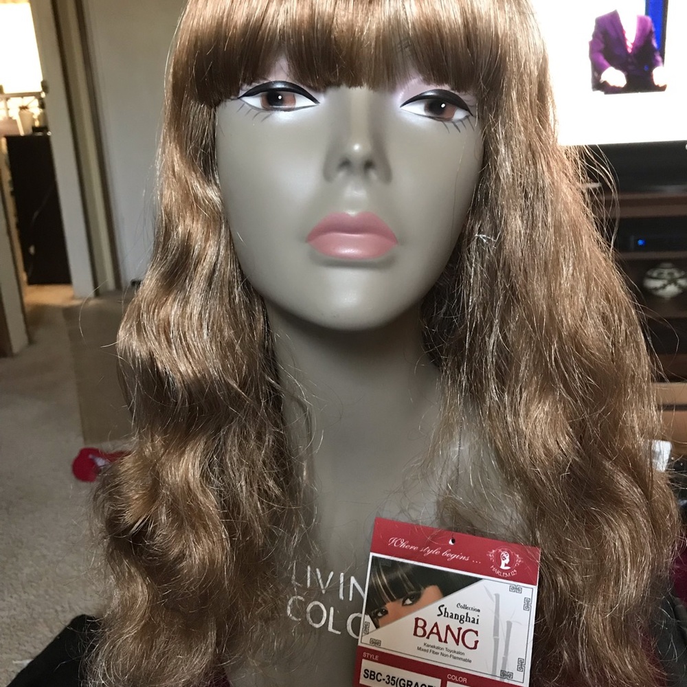 Harlem 125 Shanghai wig Grace F27/613 pretty